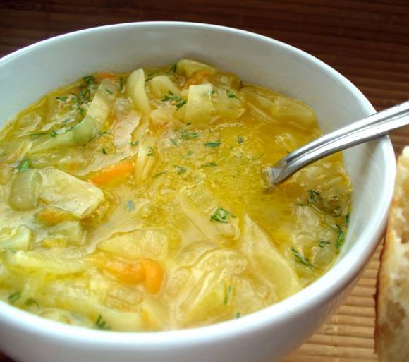 Капустно-луковый постный суп