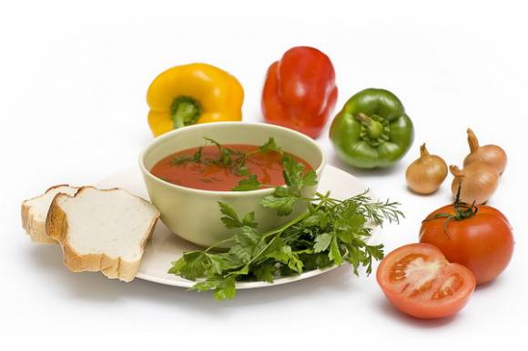 Крем-суп постный, из сладкого перца и помидоров