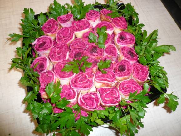 Салат “Букет роз” к 8-му марта