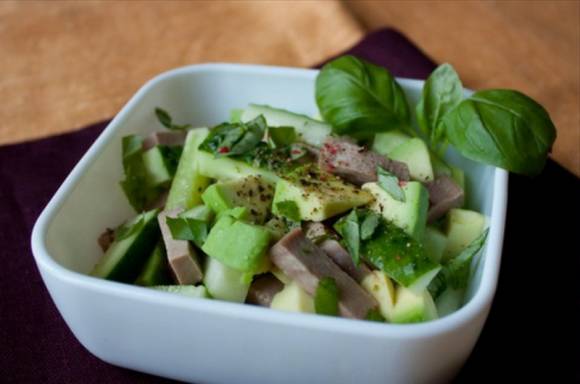 Салат с языком и авокадо к пасхе