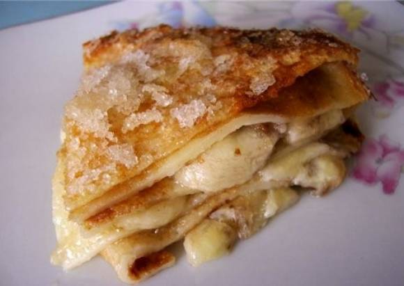 Вкусный блинный пирог с яблоками к Масленице