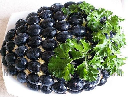  салат гроздь винограда рецепт с фото