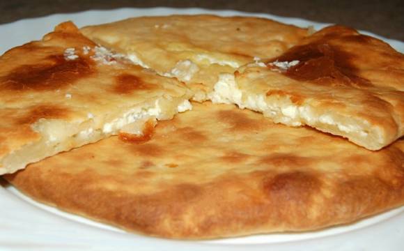 Что приготовить из сыра: хачапури по-имеретински
