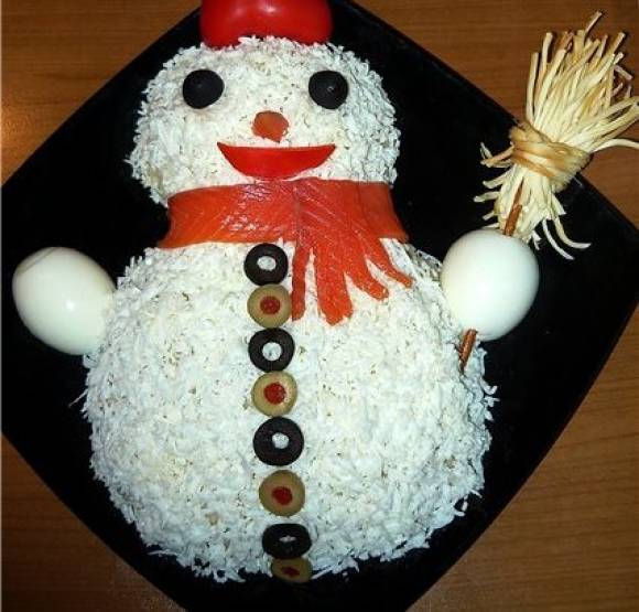 Детский салатик «Снеговик» для новогодних праздников