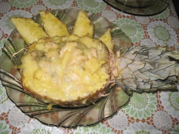 Новогодний вариант свинины с ананасами