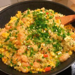 2 рецепта с рисом: креветки с рисом и овощами и цыпленок с рисом