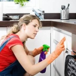 Запахи на кухне: как избавиться